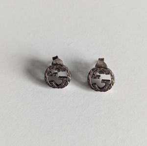 Interlocking G Stud Earrings in Aged Silver